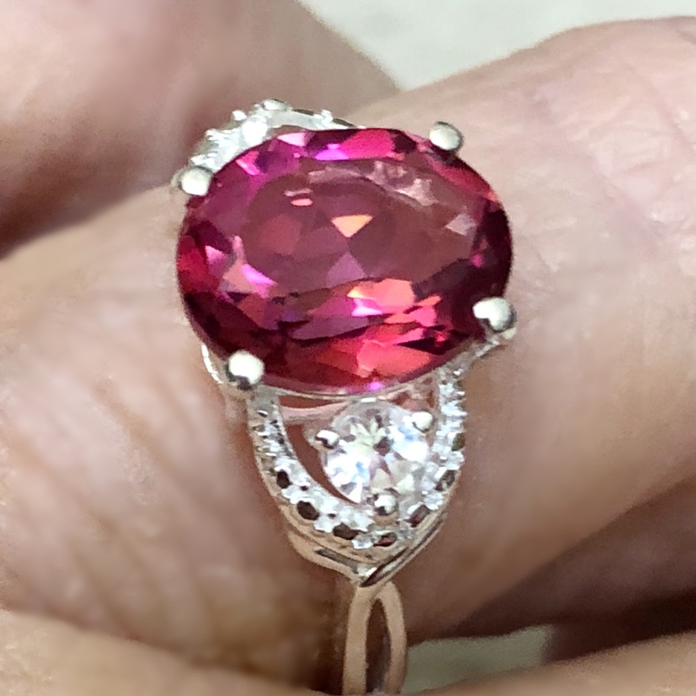 Cabernet Quartz, White Topaz Ring - Picture 3 of 4